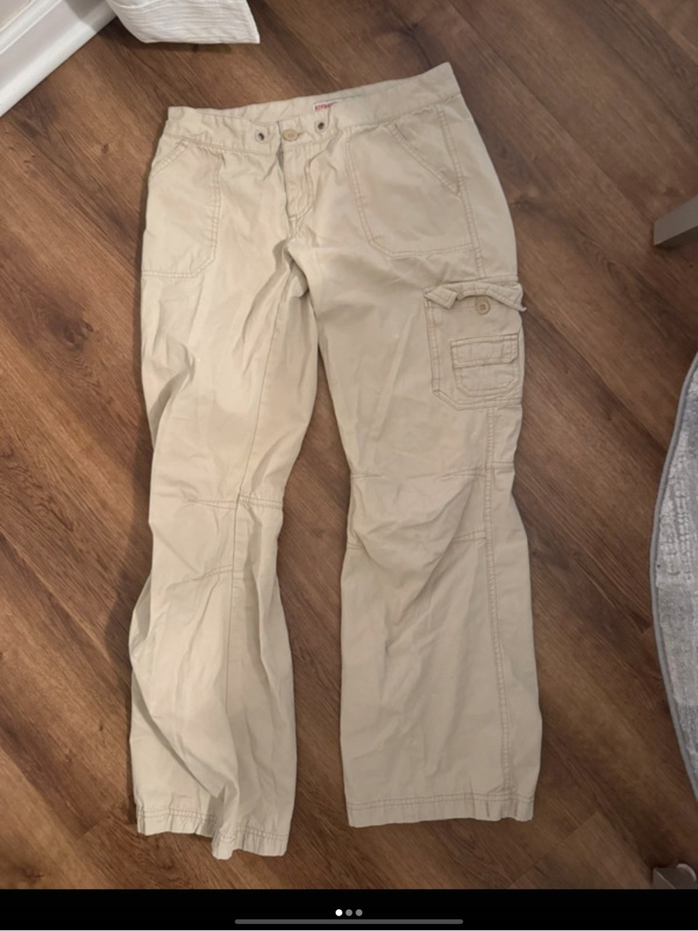 Aeropostale Women's Cargo Pants Beige Size 5/6